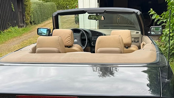 BMW 328i 12 of 12