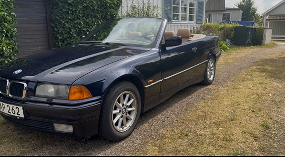 BMW 328i 5 of 12
