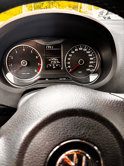 Volkswagen Polo 5 of 5