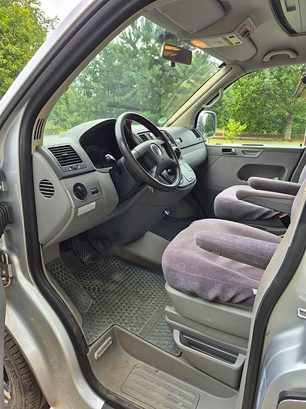 Volkswagen California 18 of 18