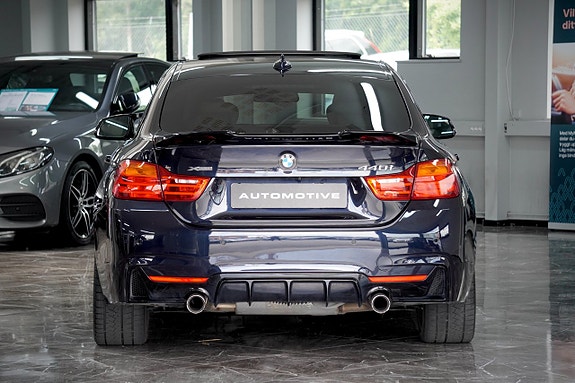 BMW 440i 3 of 5