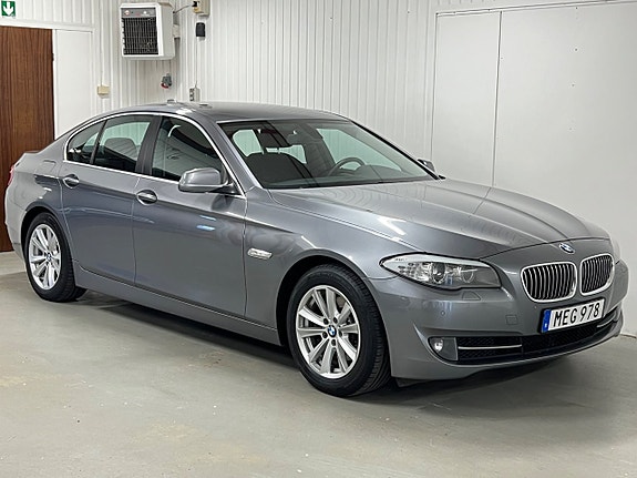 BMW 520d 4 of 5