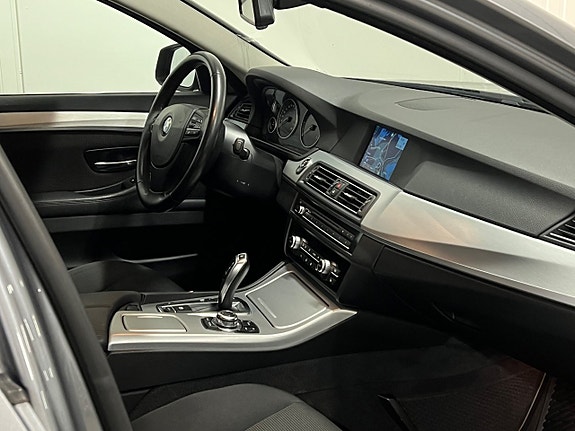 BMW 520d 15 of 19