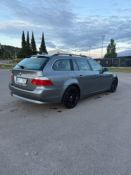 BMW 520d 3 of 8