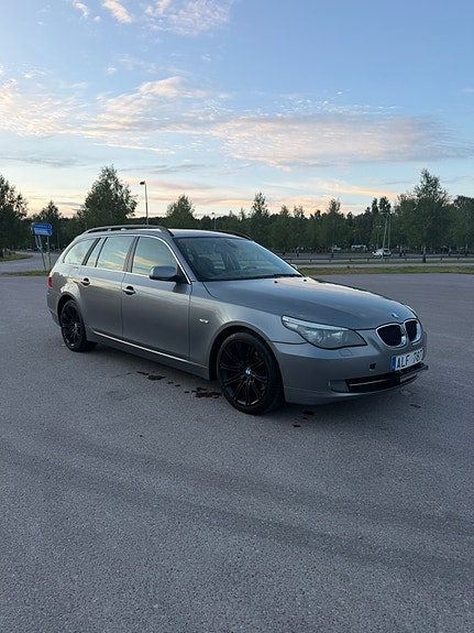 BMW 520d 2 of 8