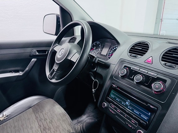 Volkswagen Caddy 4 of 5