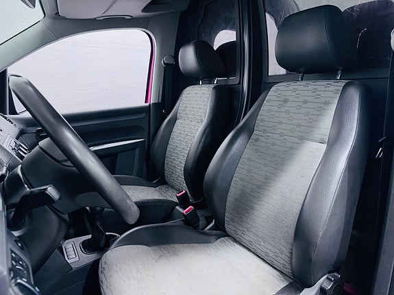 Volkswagen Caddy 11 of 15