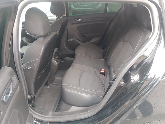 Renault Megane 13 of 16