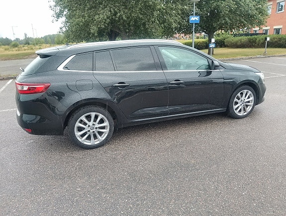 Renault Megane 9 of 16