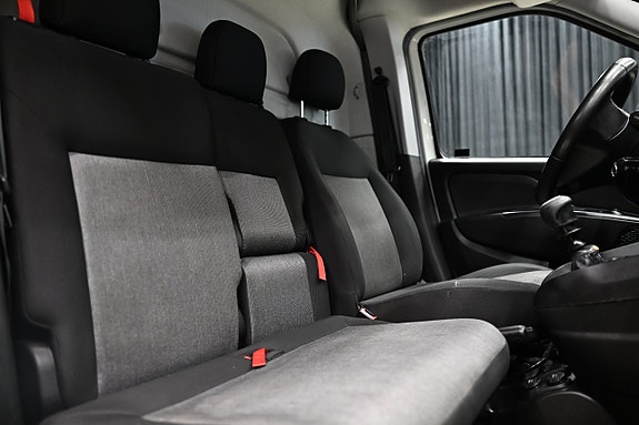 Fiat Doblo 17 of 25