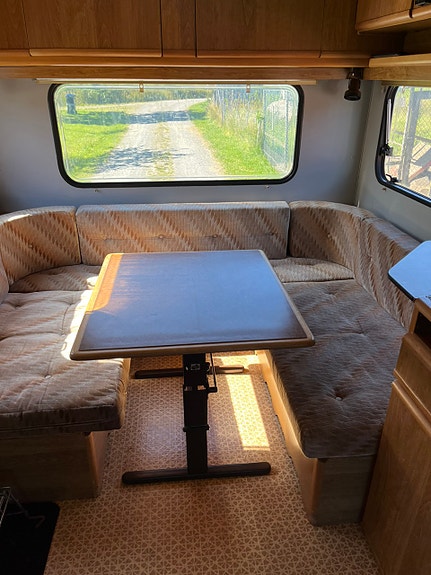 Adria 530 4 of 9