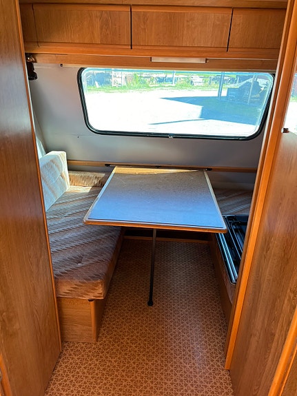 Adria 530 5 of 9