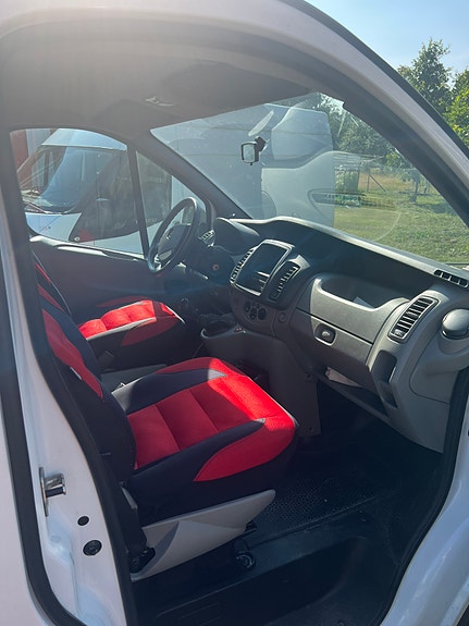 Opel Vivaro 6 of 6