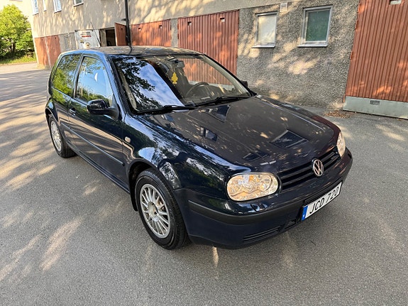 Volkswagen Golf I 2 of 11