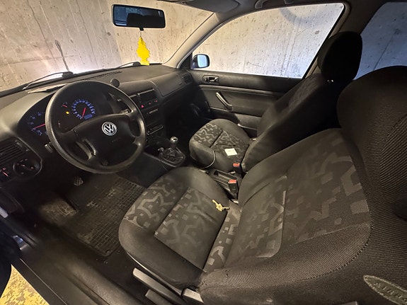 Volkswagen Golf I 9 of 11