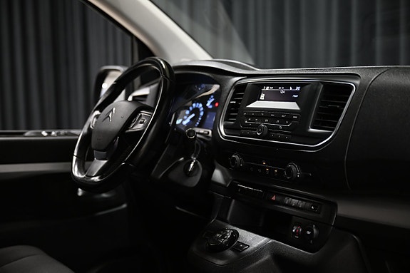 Citroen SpaceTourer 26 of 26