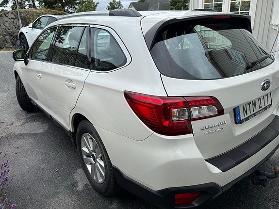 Subaru Outback 4 of 4