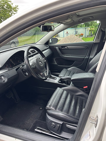 Volkswagen Passat 5 of 5