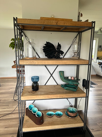 Product image 2 of 12