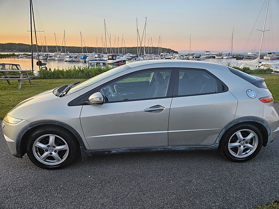 Honda Civic 11 of 23