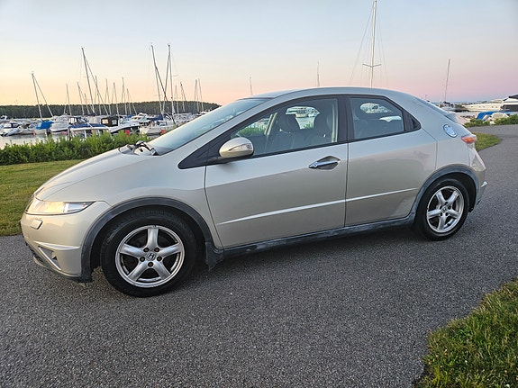 Honda Civic 12 of 23