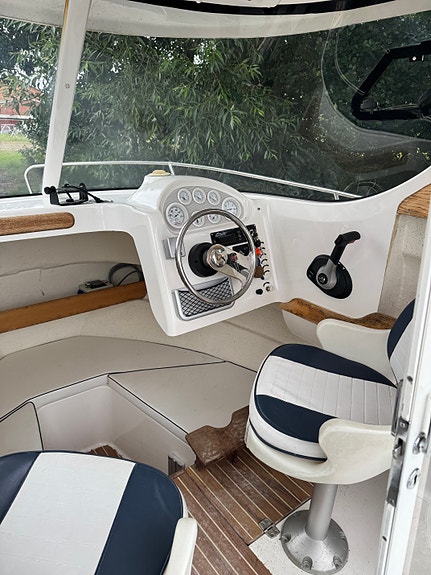 Örnvik 630 Pilothouse 3 of 9