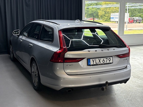 Volvo V90 3 of 13