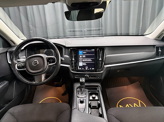 Volvo V90 8 of 13