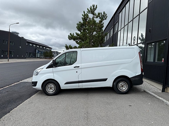 Ford Transit Custom 4 of 5