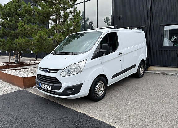 Ford Transit Custom 3 of 5