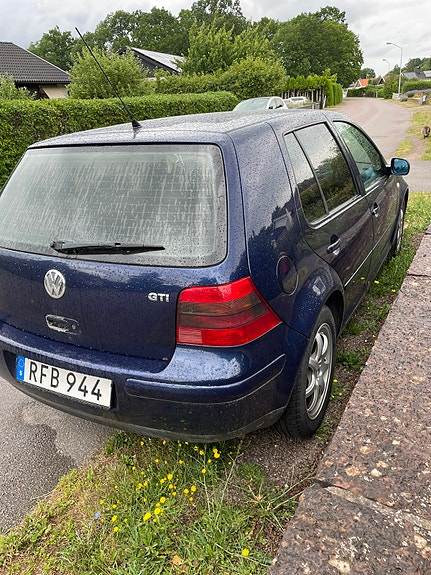 Volkswagen Golf IV 3 of 5