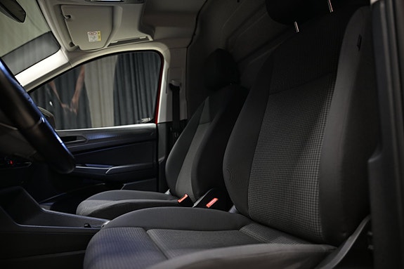 Volkswagen Caddy Maxi 27 of 30