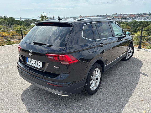 Volkswagen Tiguan Allspace 9 of 11