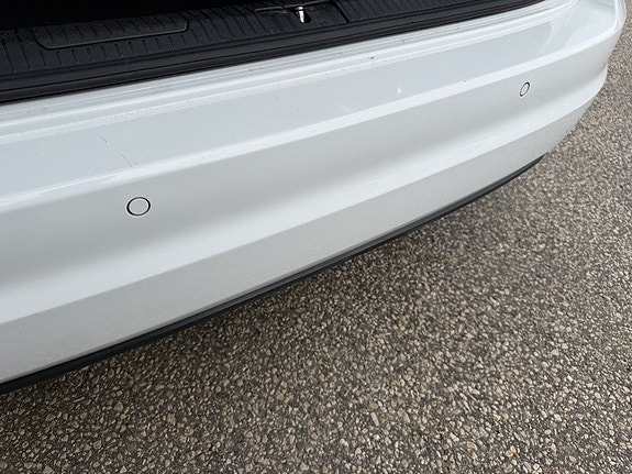 Volkswagen Golf Sportsvan 16 of 17