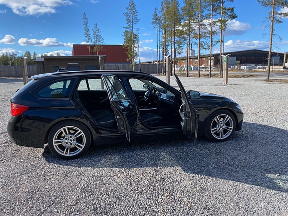BMW 328i 5 of 5