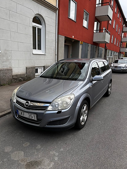 Opel Astra 3 of 4