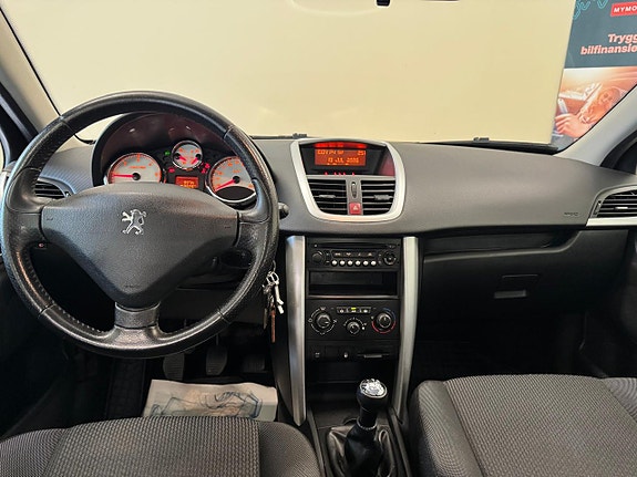 Peugeot 207 6 of 7
