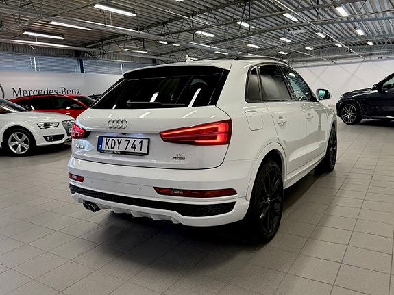 Audi Q3 10 of 21