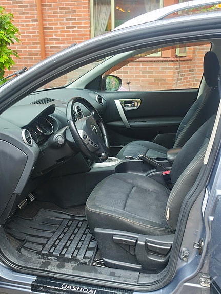 Nissan Qashqai+2 3 of 5
