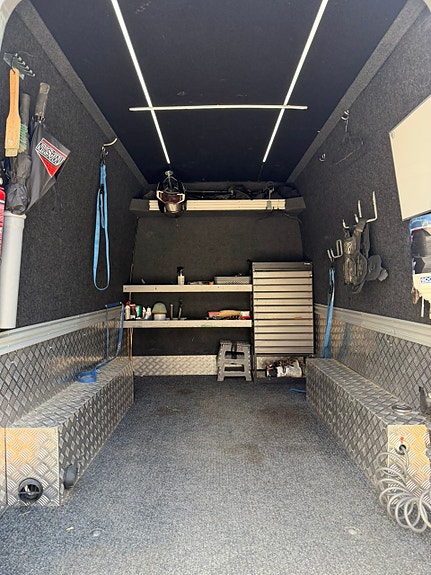 Mercedes-Benz Sprinter 319 6 of 6