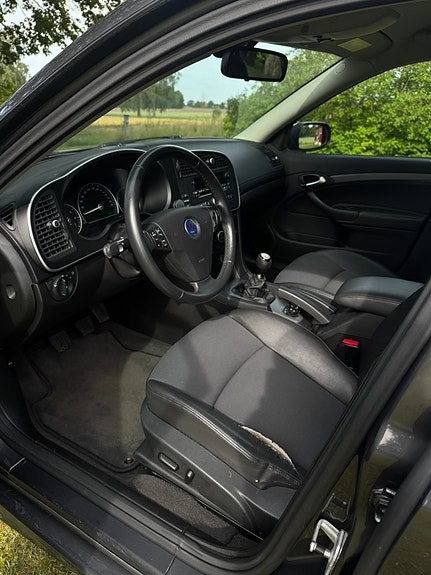 Saab 9-3 5 of 5