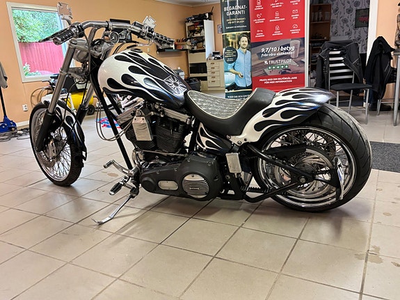 Harley-Davidson Flamed Custom Trevligt bygge / Levereas Nybesiktad 7 of 11