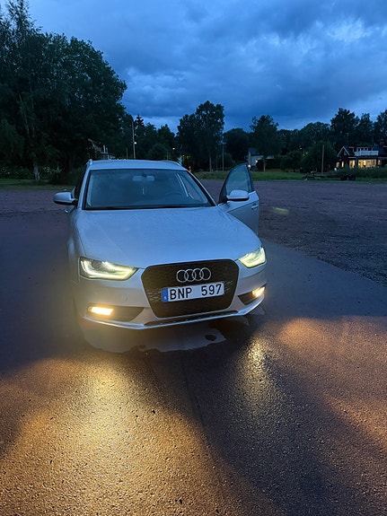 Audi A4 5 of 5
