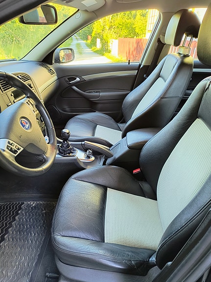 Saab 9-3 5 of 9