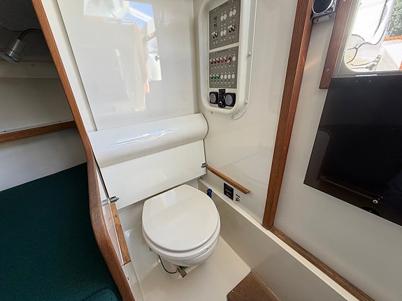 Bertram 28 Moppie -96 | 2 x Yamnar 6LPA-STP Diesel -2006 12 of 12