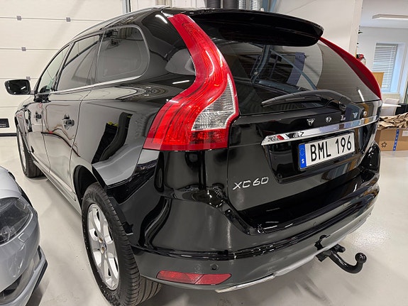 Volvo XC60 5 of 5