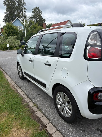Citroen C3 Picasso 4 of 5