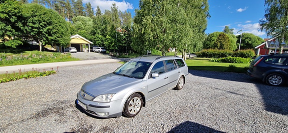 Ford Mondeo 3 of 5