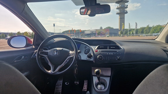 Honda Civic 7 of 12