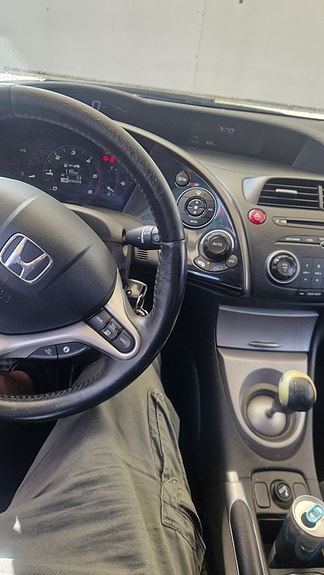 Honda Civic 3 of 5